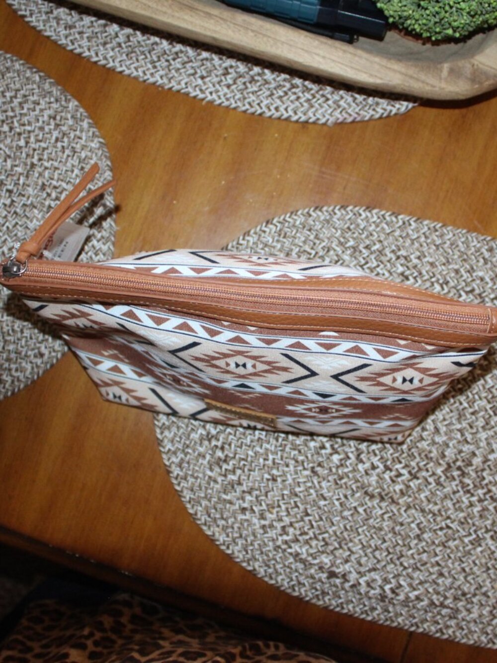 NWT Wrangler Cosmetic Bag NICE!! - Picture 7 of 10